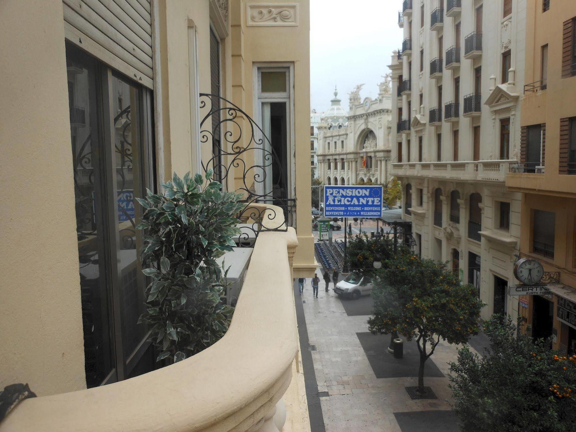 Pension Alicante By Moontels Valencia Exterior foto